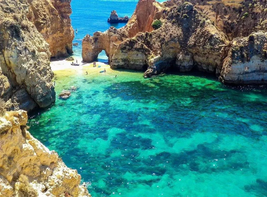 Luxury 2 Min Beach With Balcony, Ocean View, Wifi, Ac, Smarttv 0*, Portimao Portugal